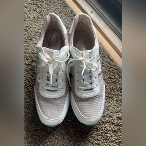 Pink and White Women's Sneakers
